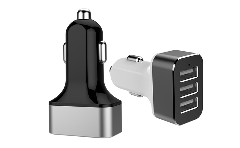 金屬頭智能車(chē)載充電器